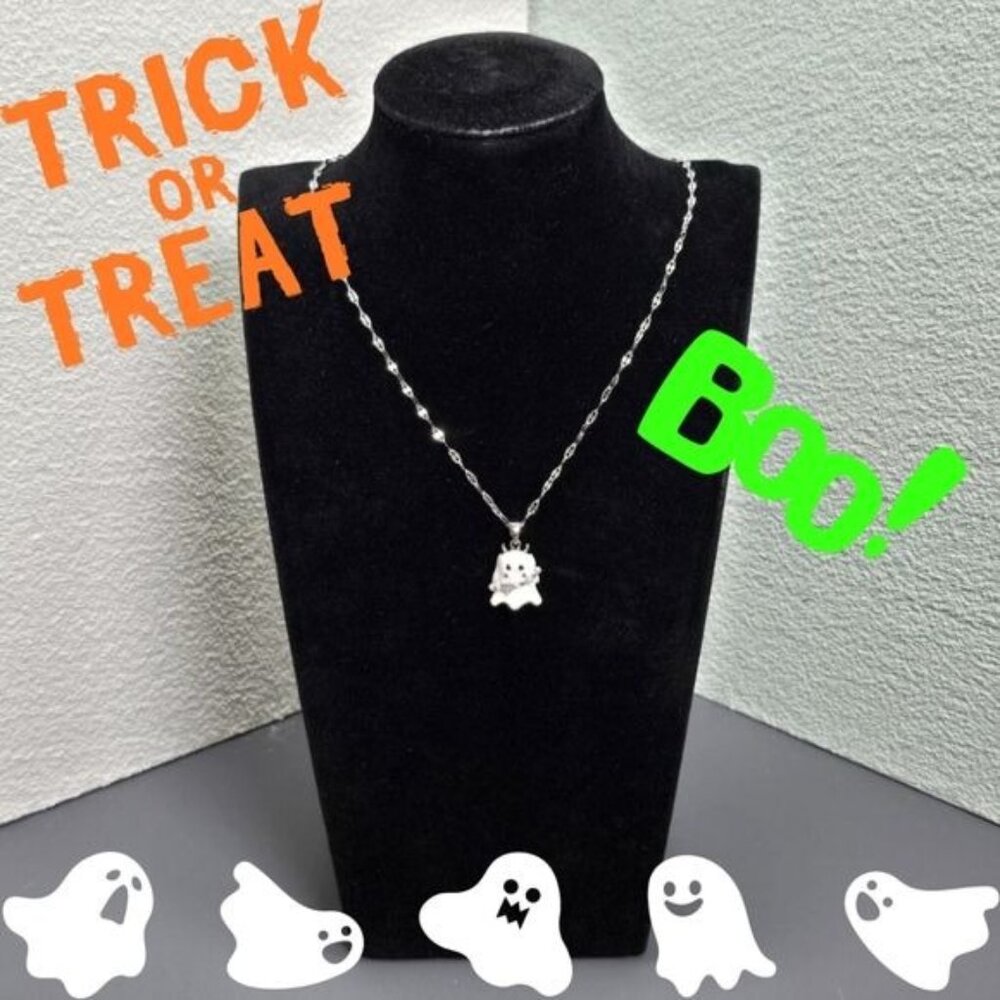 🎃 Cute‎ Little Ghost Pendant Necklace (NWOT)